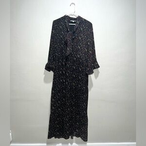 Threads & States Black Floral Long Sleeve Maxi Dress